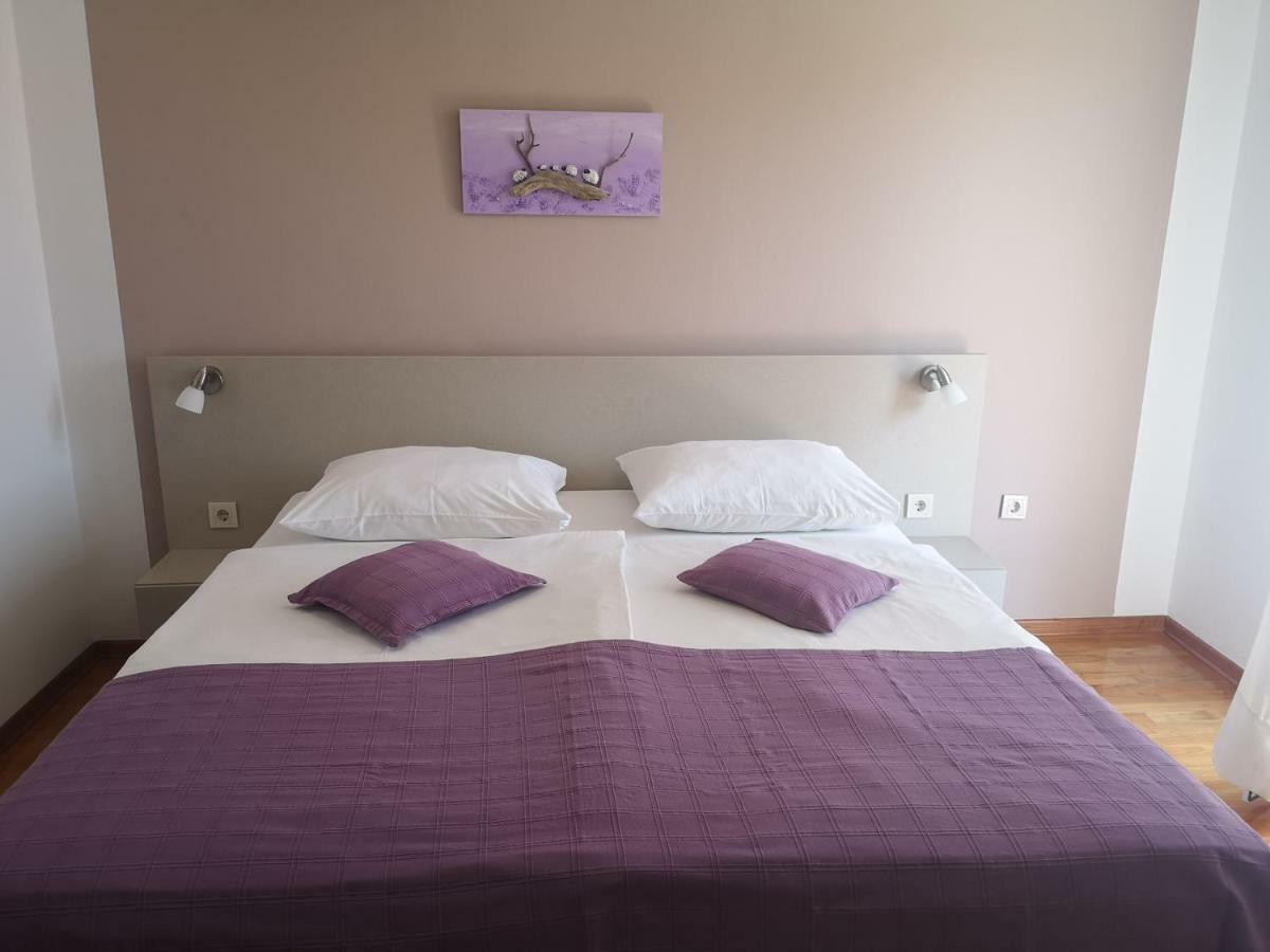 Rooms Vukusic Раб Экстерьер фото